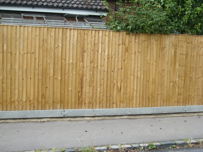 Green Fingers - Closeboard Fencing